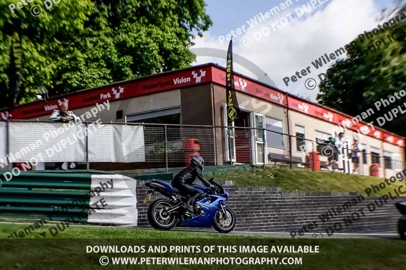 cadwell no limits trackday;cadwell park;cadwell park photographs;cadwell trackday photographs;enduro digital images;event digital images;eventdigitalimages;no limits trackdays;peter wileman photography;racing digital images;trackday digital images;trackday photos